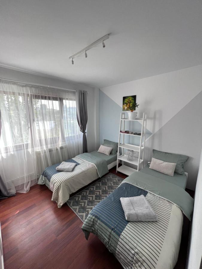 3 Rooms Apartment Palace View Iasi Exterior photo